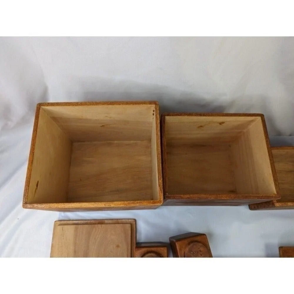 Woodpecker Products‎ Wooden Canister Salt Pepper Shaker Lot